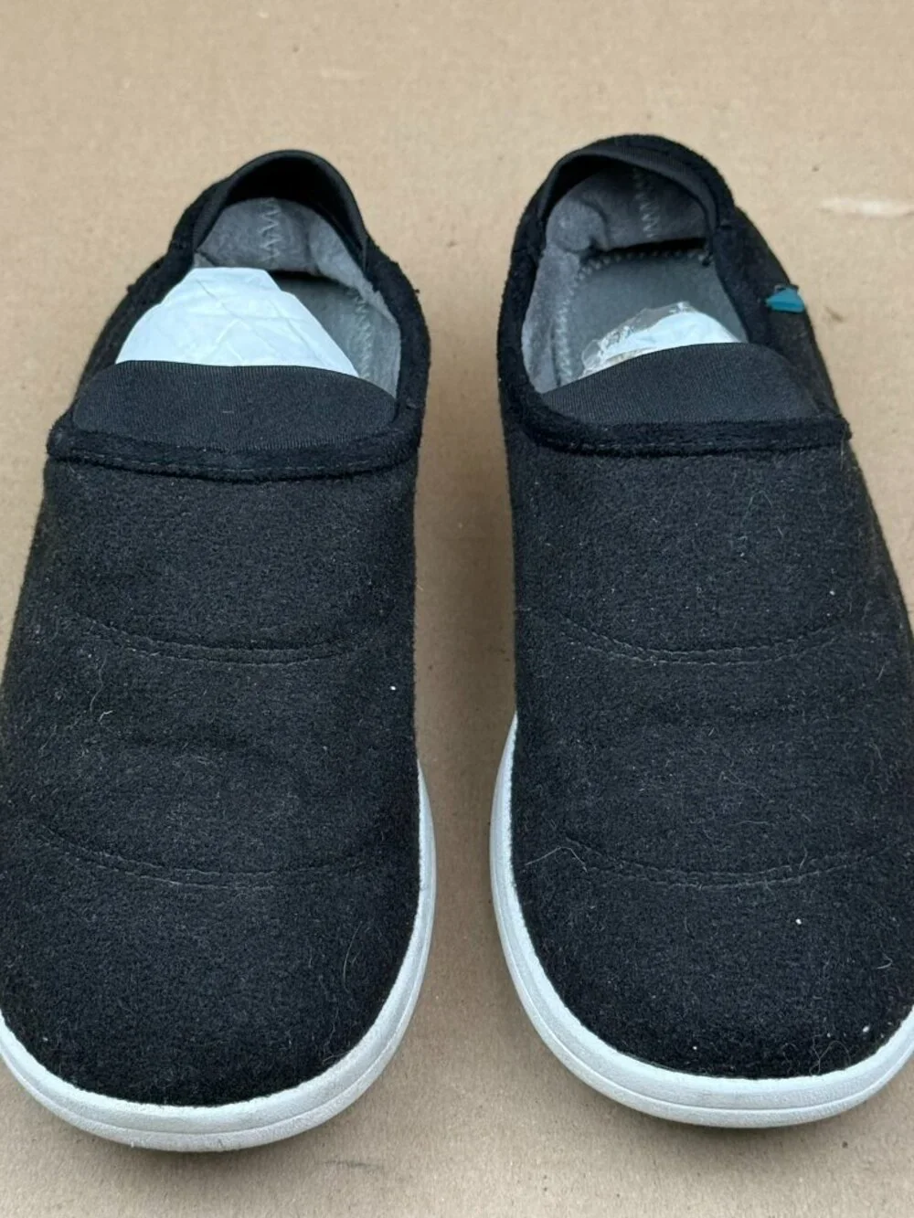 Vessi Women's Black Slip-On Comfort Shoes Size W9